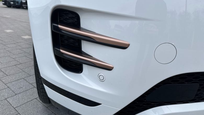 Land Rover Range Rover Evoque 2.0 D200 R-Dynamic SE 5dr Auto Diesel Hatchback